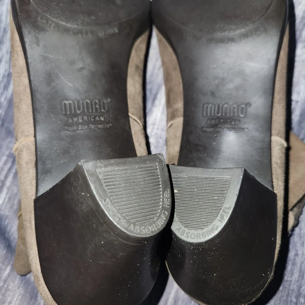Munro American Suede Brown‎ Leather Ankle Boots Heel Size 10M